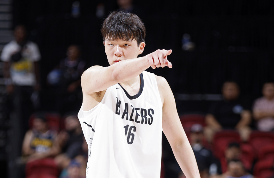 队记称开拓者捡漏杨瀚森:有首轮中段最高上限之一 与克林根互补