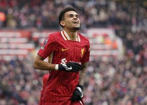 德天空:拜仁没有就迪亚斯进行具体谈判,利物浦标价7000-8000万